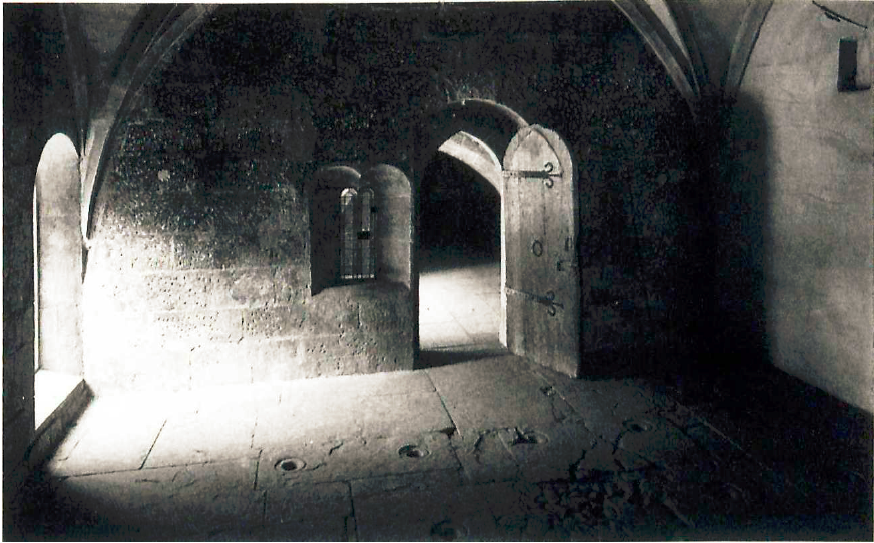 Image heat storage hypocaust